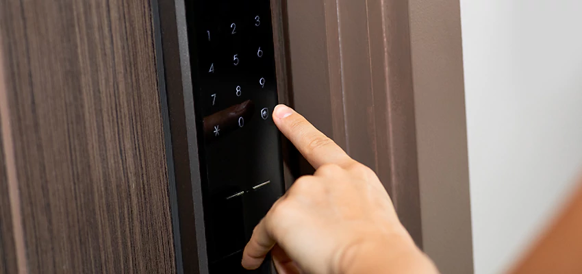 Smart Electric Locks Replacement Services in Gurnee, IL